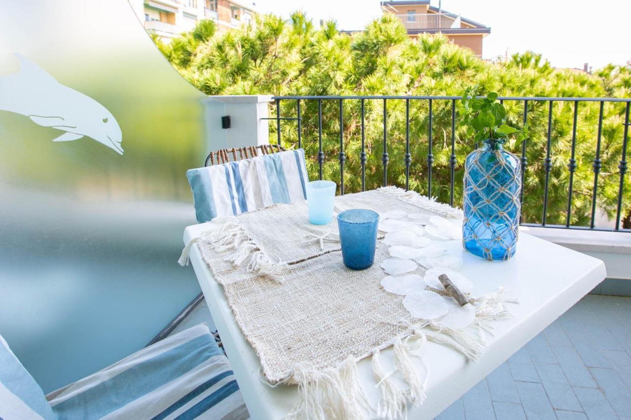 Residence Villa Dei Pini Rimini Luaran gambar