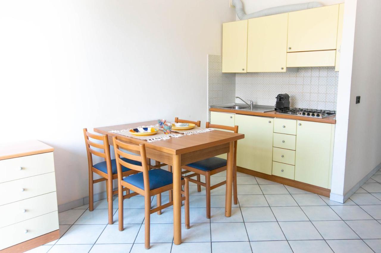 Residence Villa Dei Pini Rimini Luaran gambar