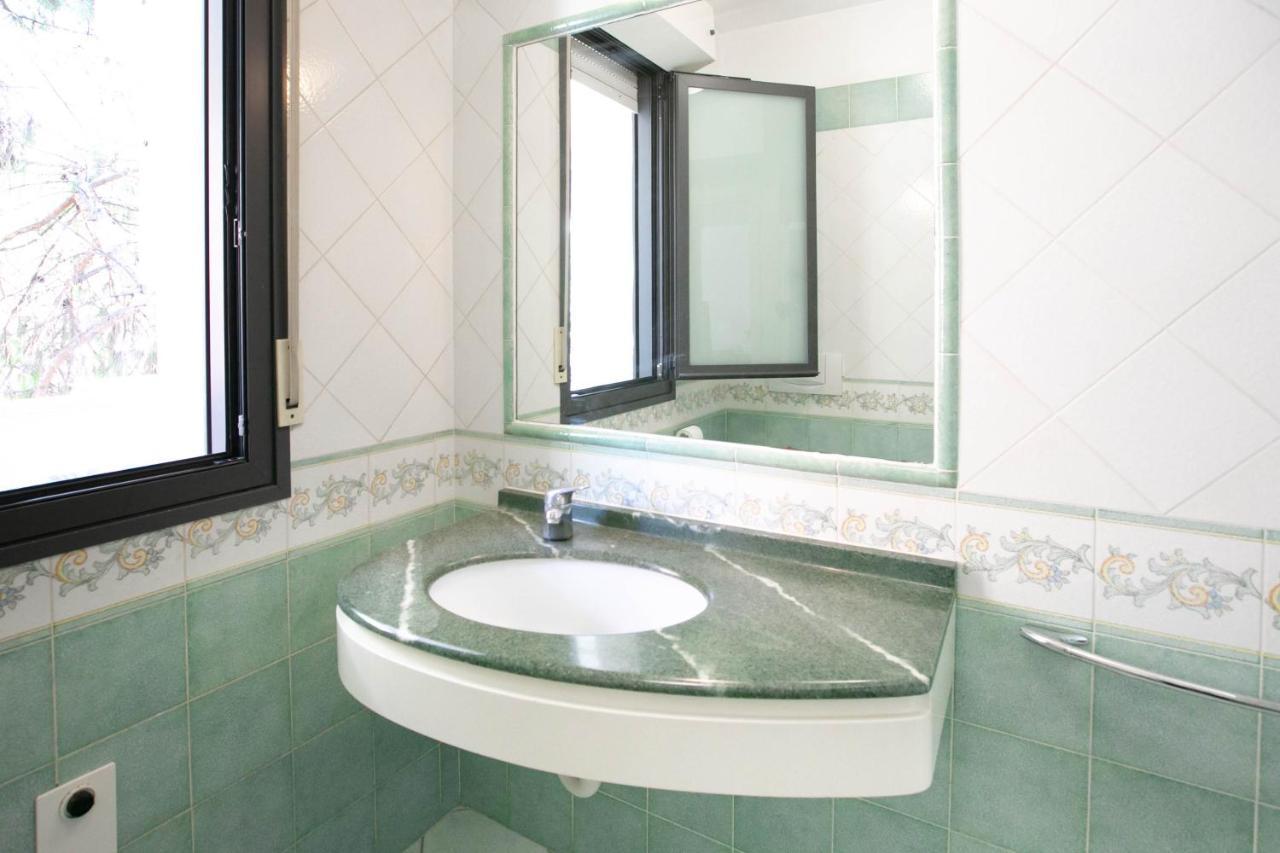 Residence Villa Dei Pini Rimini Luaran gambar