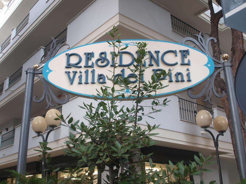 Residence Villa Dei Pini Rimini Luaran gambar